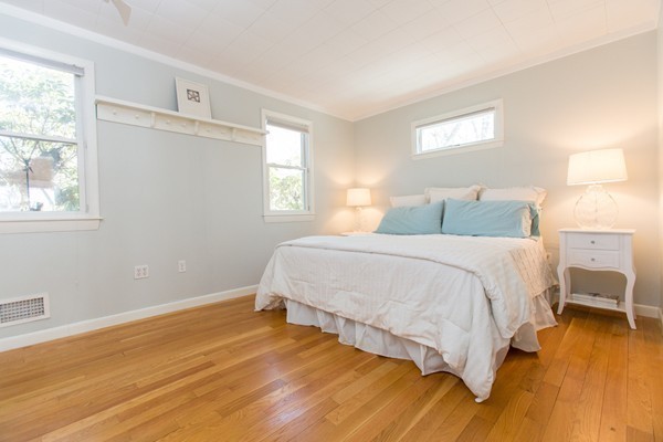 27 Edgewood Road Wayland, MA 01778 - Photo 16 of 21 Gallery Image 16