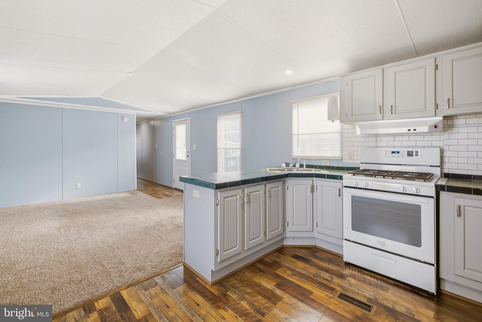 1762 Crown Point Road, Unit 6W Thorofare, NJ 08086 - Photo 6 of 12 Gallery Image 6