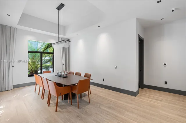 $3,250,000 | 7345 Southwest 96th Street, Pinecrest, FL 33156