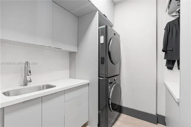 $3,250,000 | 7345 Southwest 96th Street, Pinecrest, FL 33156