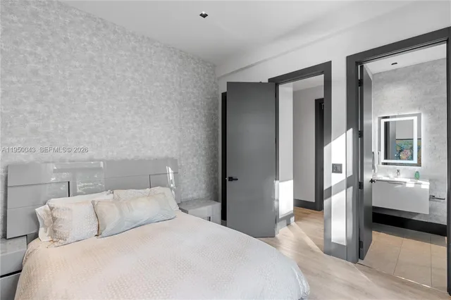 $3,250,000 | 7345 Southwest 96th Street, Pinecrest, FL 33156