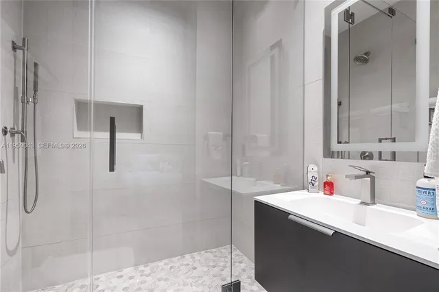 $3,250,000 | 7345 Southwest 96th Street, Pinecrest, FL 33156