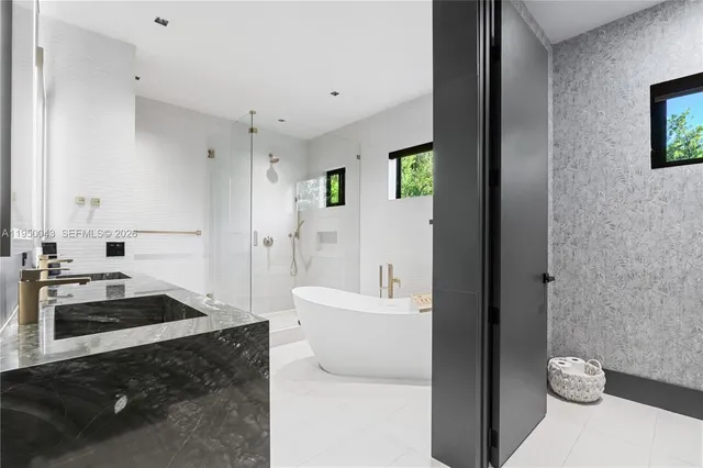 $3,250,000 | 7345 Southwest 96th Street, Pinecrest, FL 33156