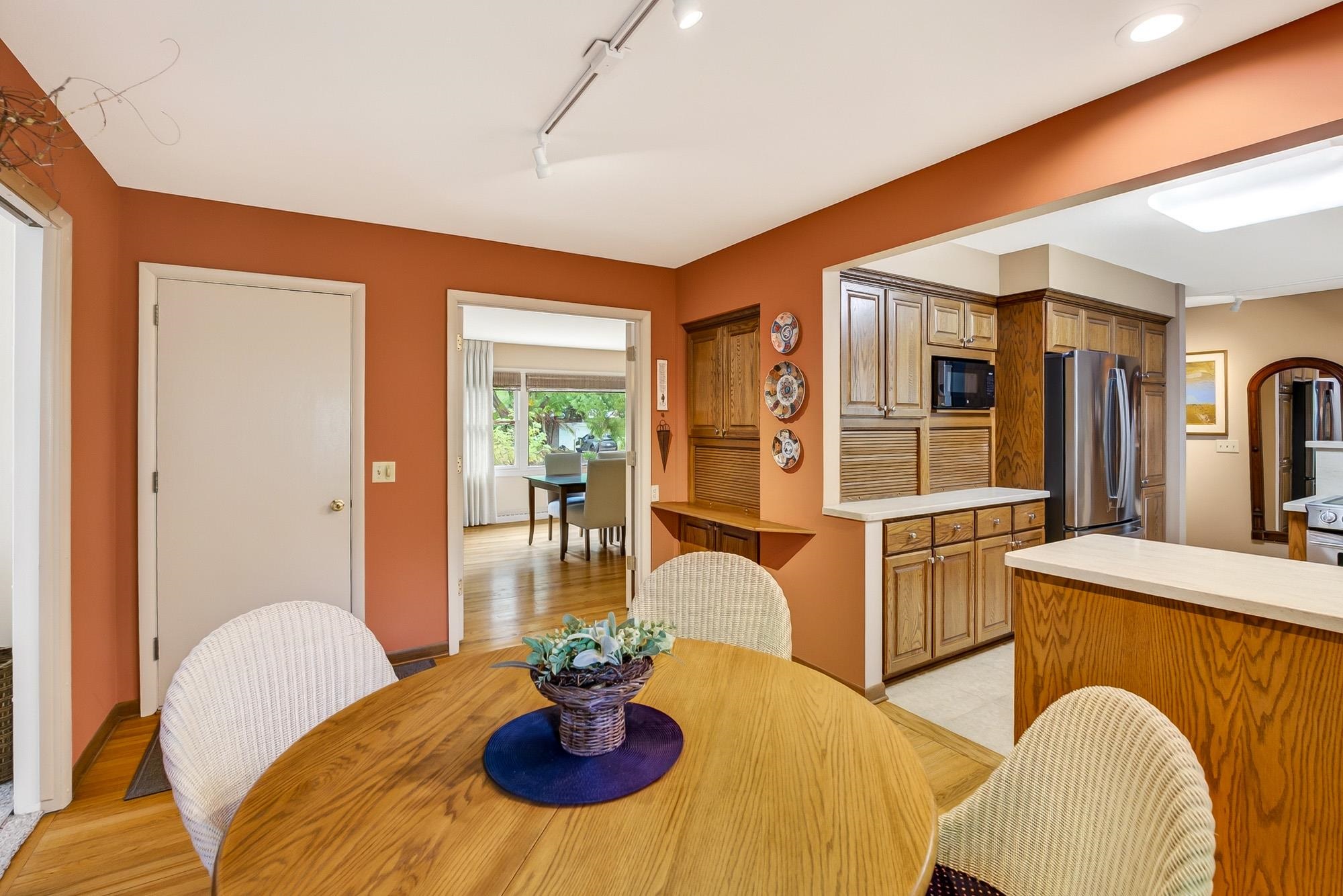 650 Odell Street Madison, WI 53711 - Photo 13 of 54
