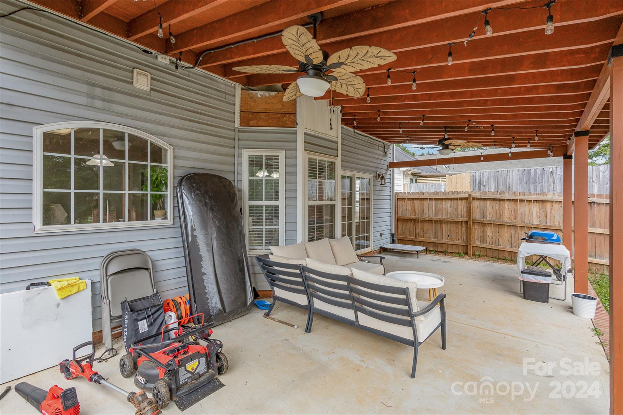 409 Eastway Lane Southwest Conover, NC 28613 - Photo 26 of 28 Gallery Image 26