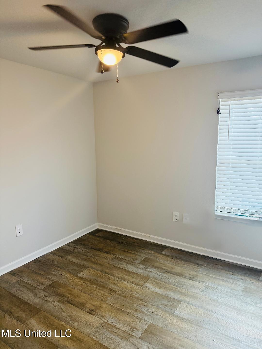 29 Crown Drive Lucedale, MS 39452 - Photo 12 of 20 CROWN BEDROOM 2