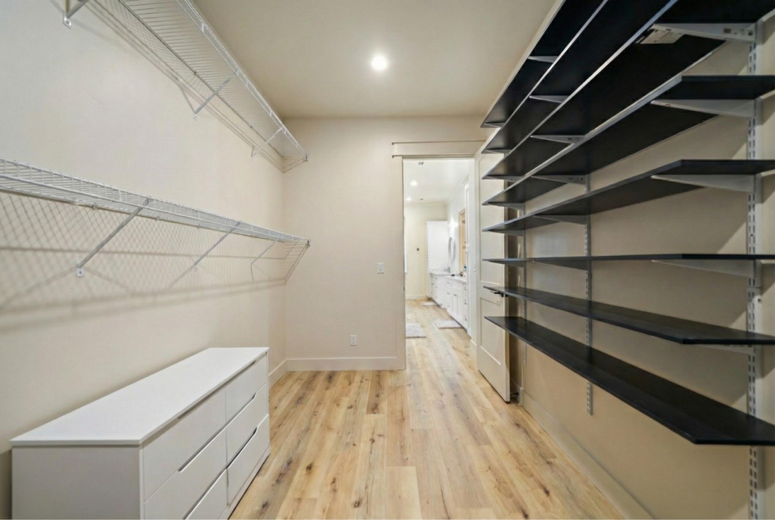 279 Smith Drive Santa Rosa Beach, FL 32459 - Photo 28 of 56 a view of a walk in closet