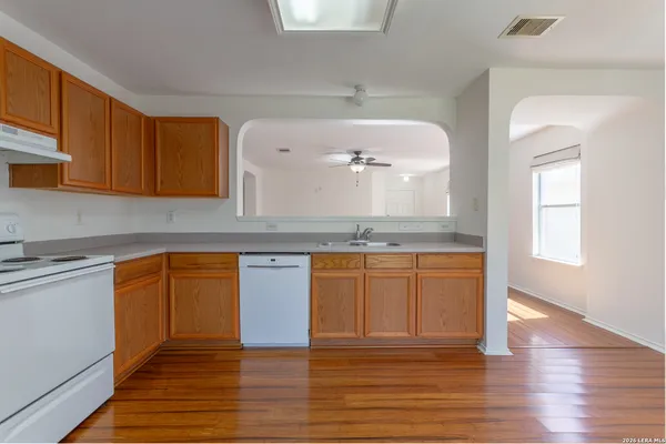 $1,795 | 11139 Baffin Oaks, San Antonio, TX 78254
