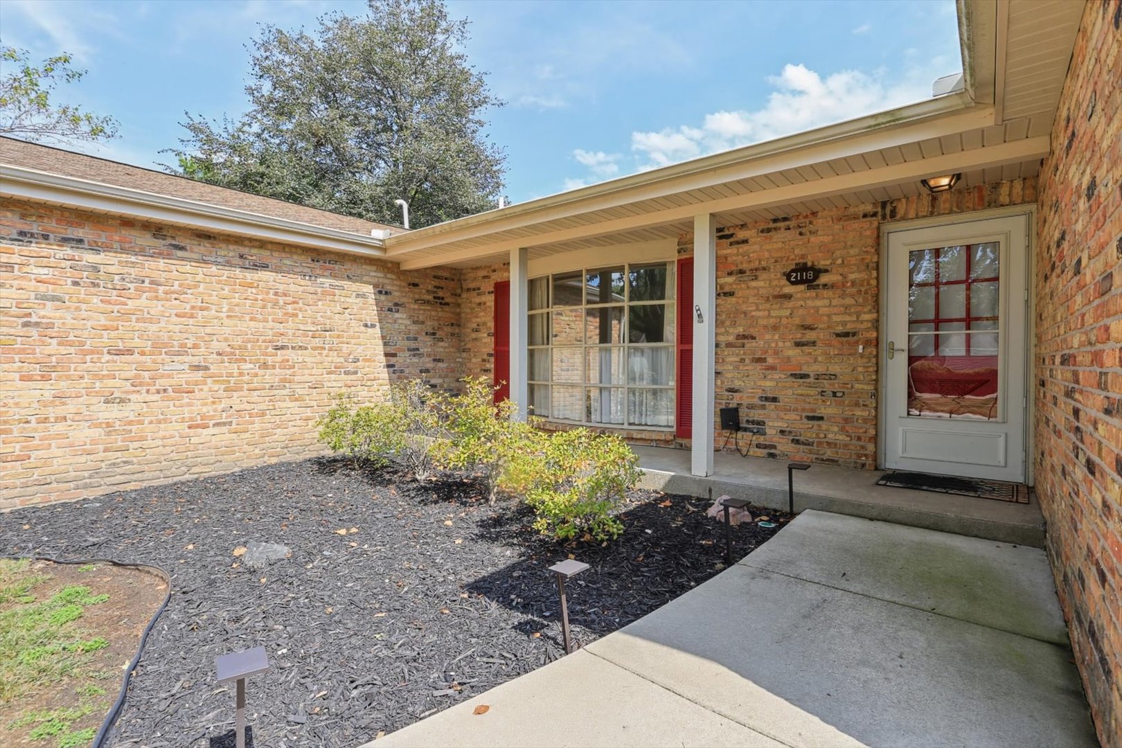 2118 Bristol Road Champaign, IL 61821 - Photo 7 of 41 Gallery Image 7