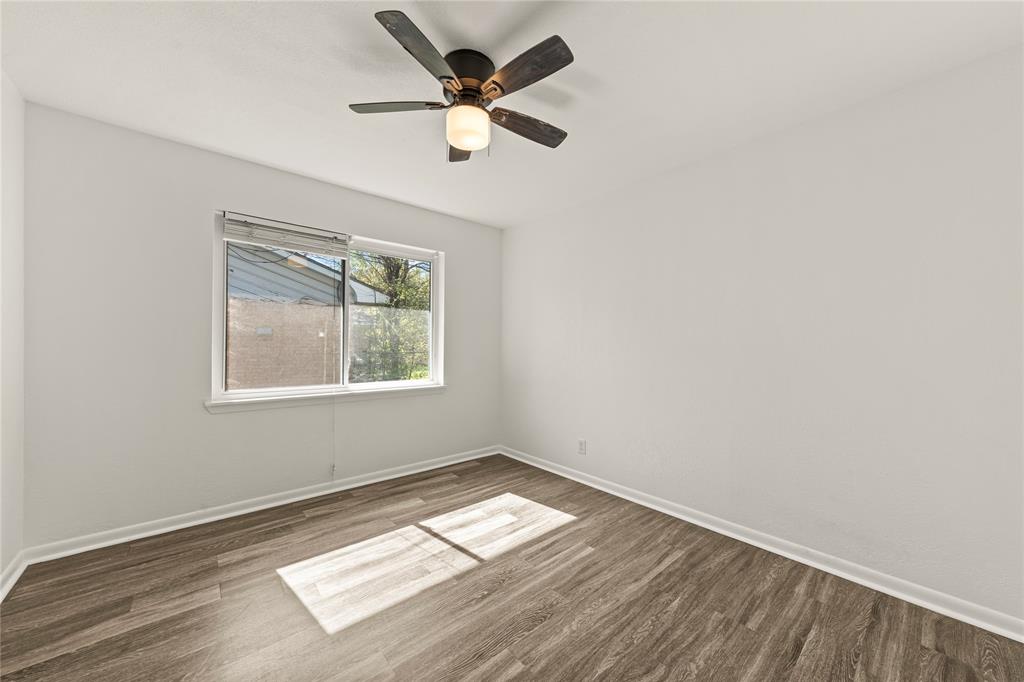 104 East Santa Anna Street Robinson, TX 76706 - Photo 29 of 36