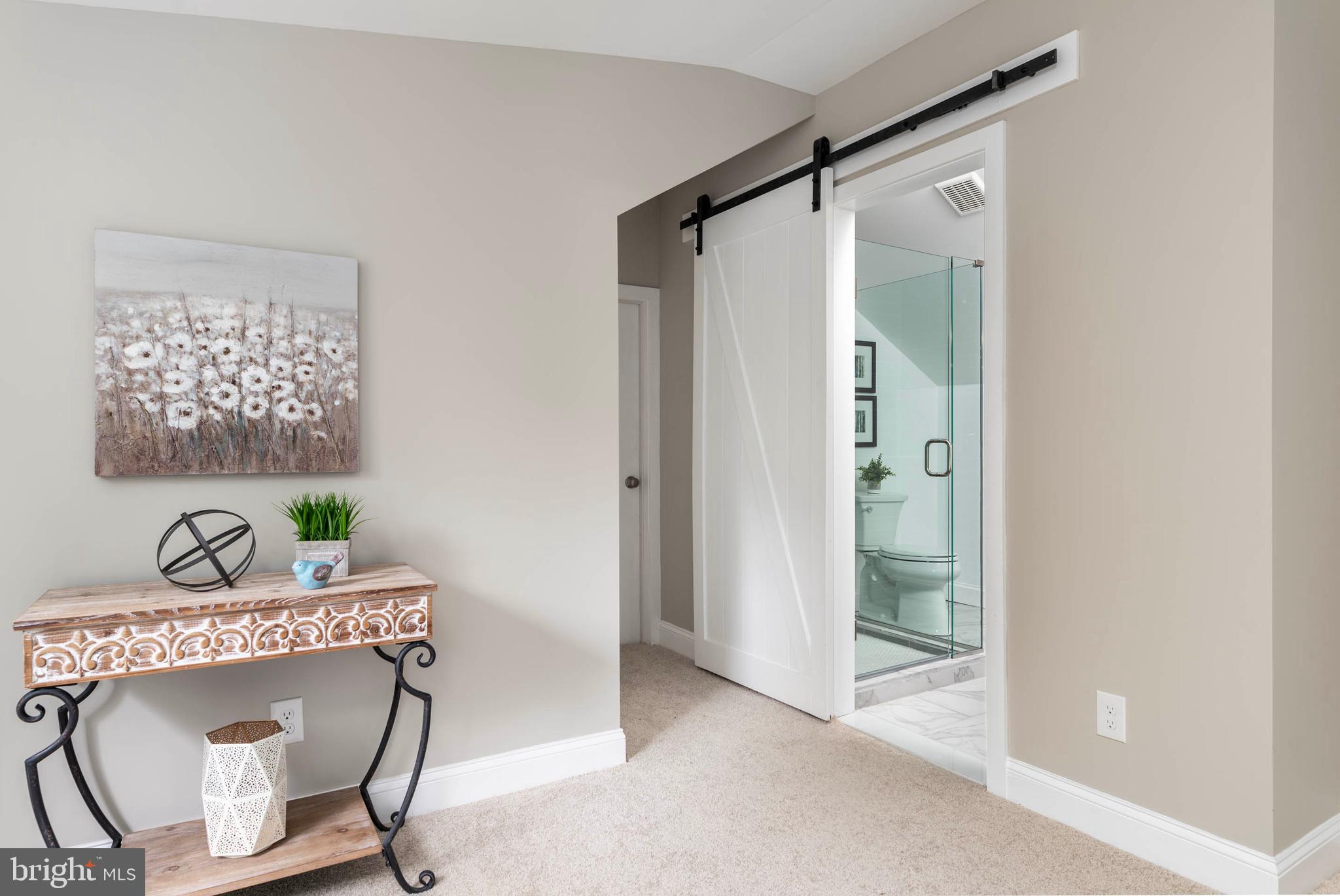 907 Twyckenham Road Media, PA 19063 - Photo 20 of 41 Barn Door Opens To Full Bath