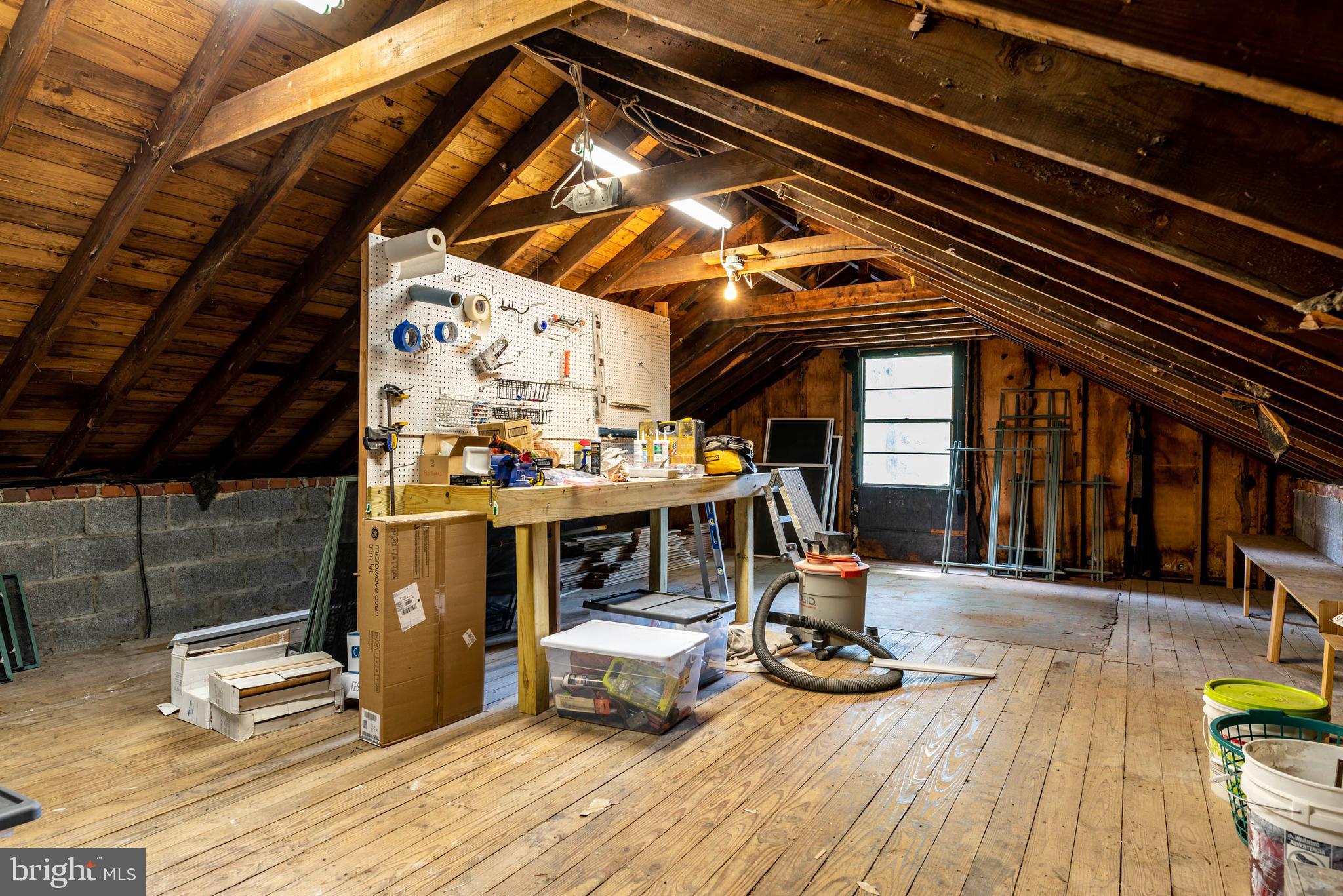 907 Twyckenham Road Media, PA 19063 - Photo 33 of 41 2nd Story, Loft, Garage - Bonus Space!