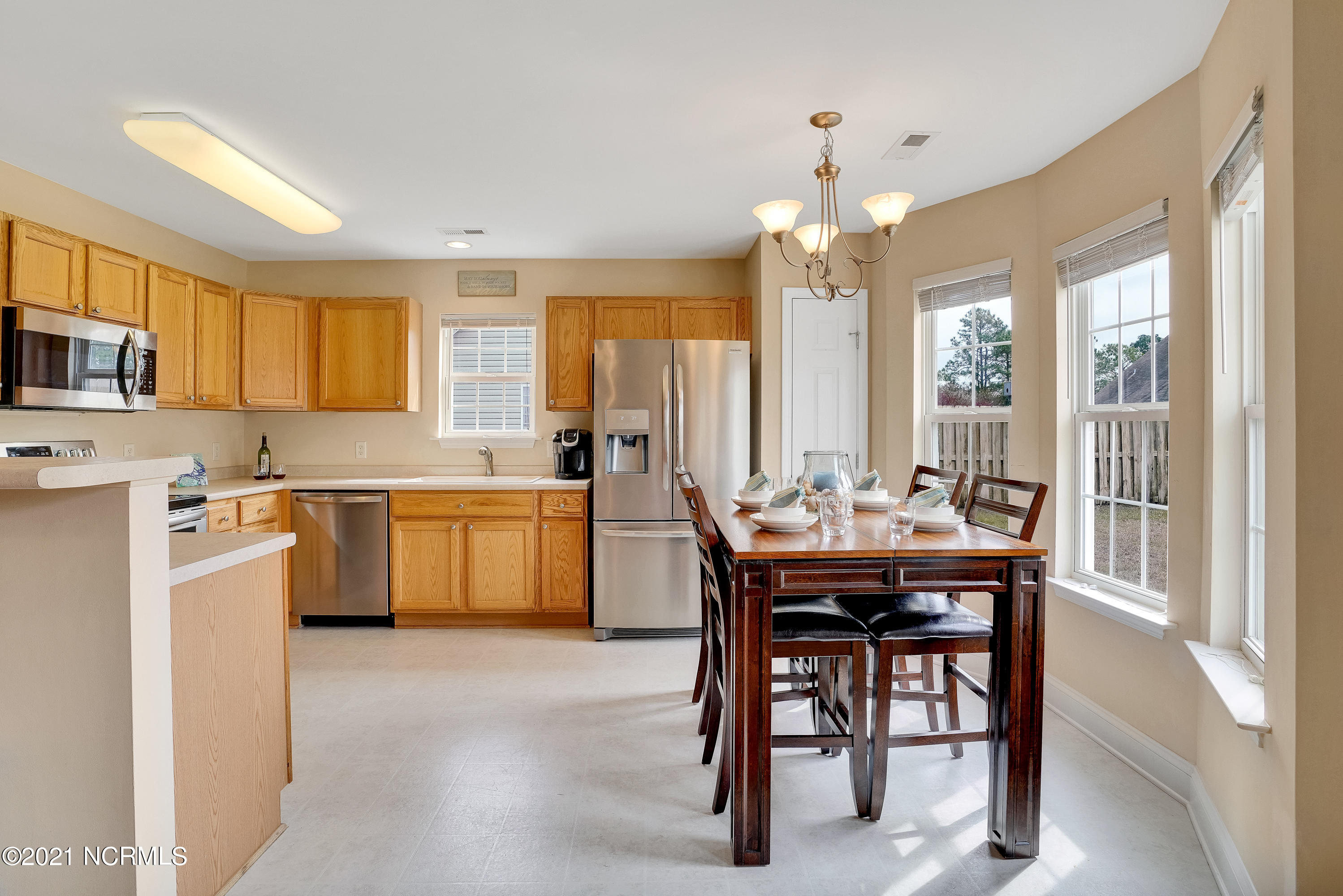 4427 Frying Pan Road Southeast Southport, NC 28461 - Photo 15 of 29 Large Eat-In Kitchen