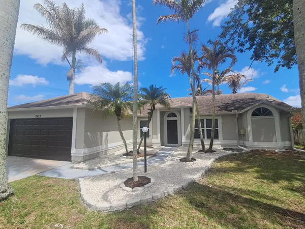 $2,800 | 2473 Southwest Avondale Street, Port St. Lucie, FL 34984