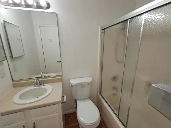 $2,800 | 2473 Southwest Avondale Street, Port St. Lucie, FL 34984