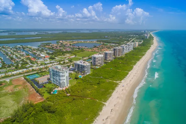 $5,500 | 2700 North Hwy A1A, Unit 902, Fort Pierce, FL 34949