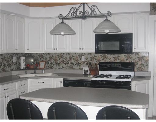 2148 Haymaker Road Monroeville, PA 15146 - Photo 5 of 17 Kitchen.