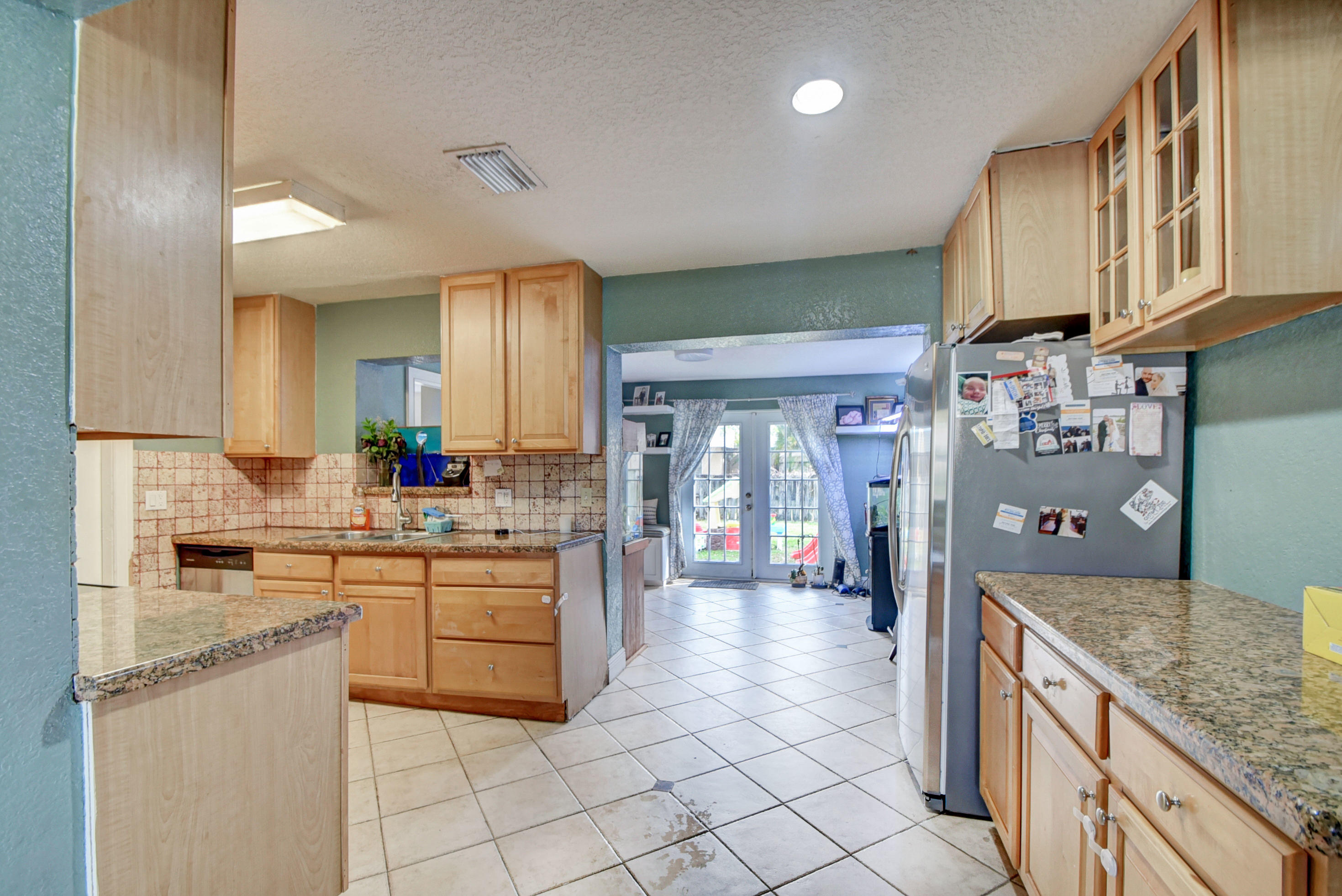 189 Ohio Road Lake Worth, FL 33467 - Photo 15 of 46 12_alp_3031_2_3_4_5