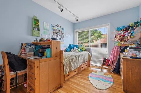 $1,050,000 | 426 West Webster Avenue, Unit B, Chicago, IL 60614