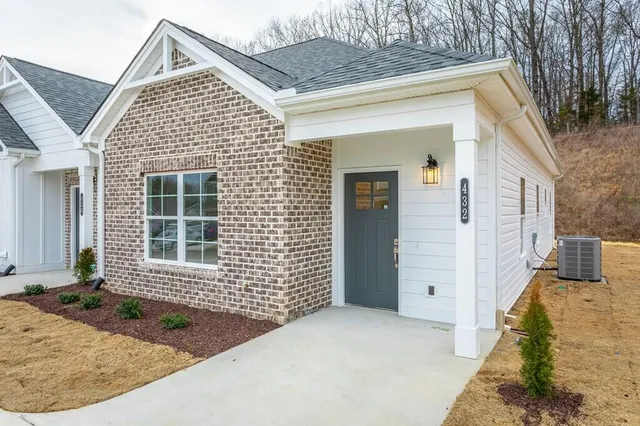 $224,900 | 175 Andros Loop, Unit 20D, Dalton, GA 30721