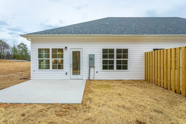 $224,900 | 175 Andros Loop, Unit 20D, Dalton, GA 30721