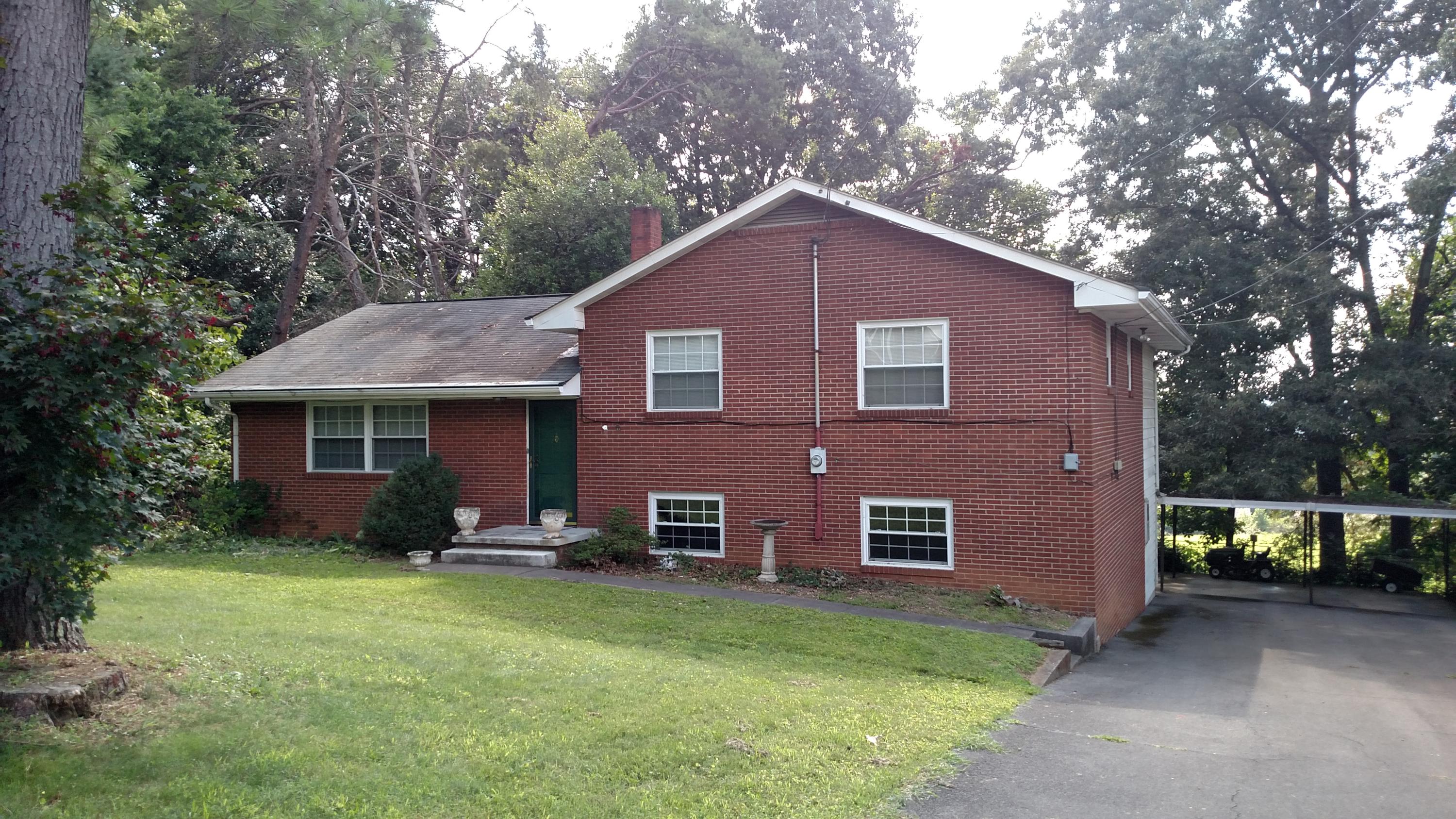 2001 Highland Road Maryville, TN 37801 - Photo 3 of 22 IMG_20150724_170624713