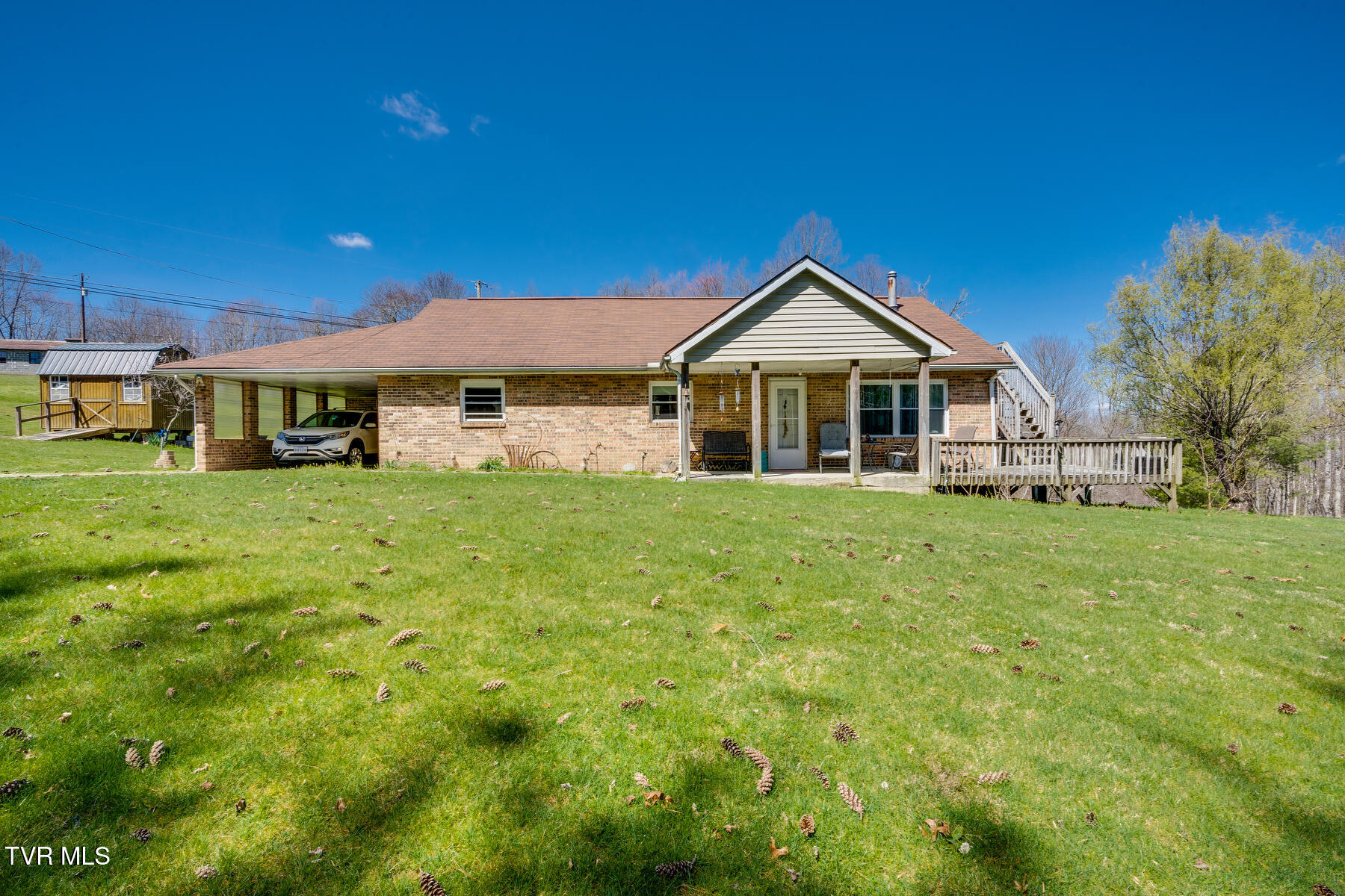 5759 Ring Road St. Paul, VA 24283 - Photo 2 of 70 001