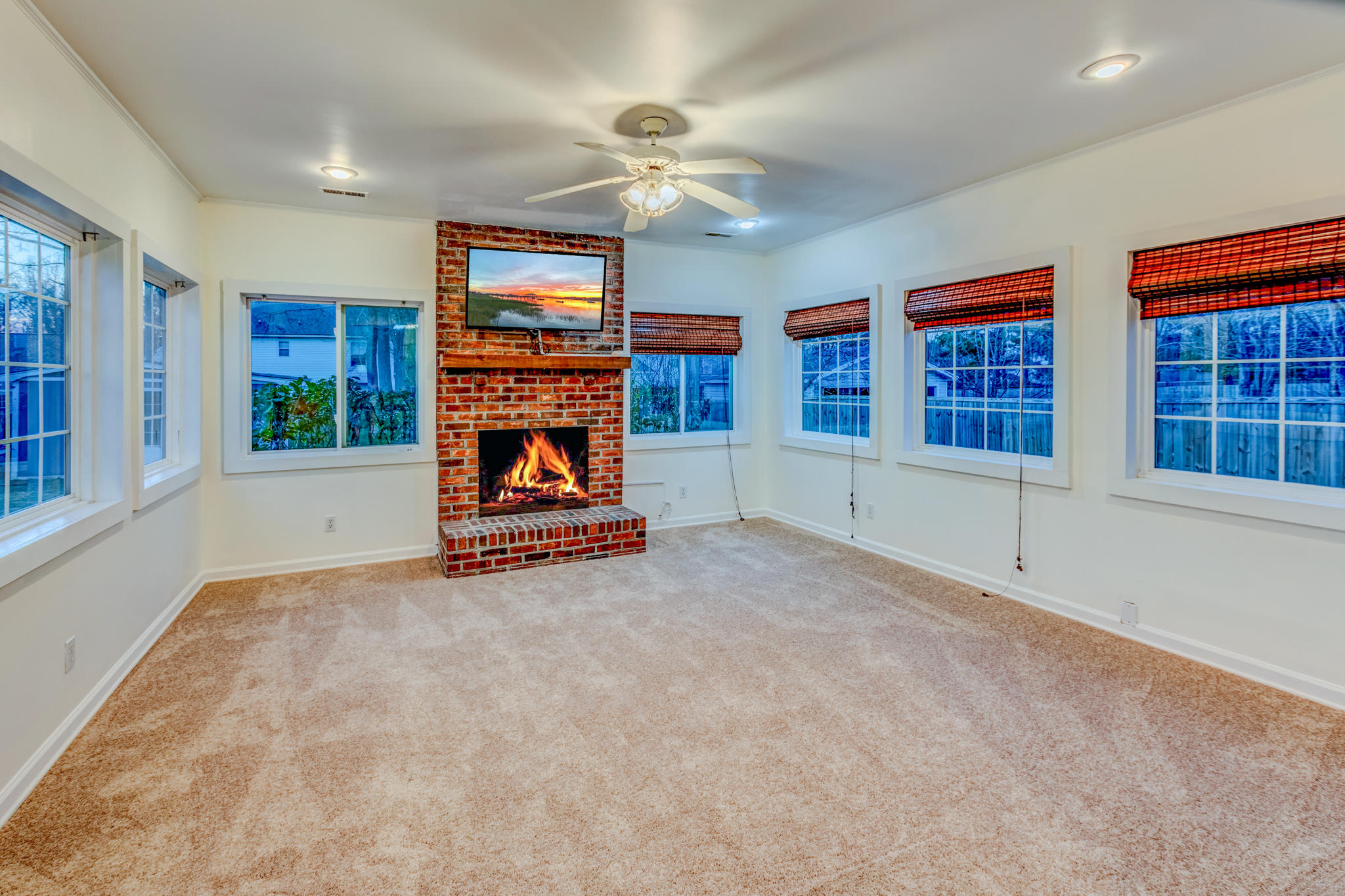 151 Aylesbury Road Goose Creek, SC 29445 - Photo 19 of 49 20