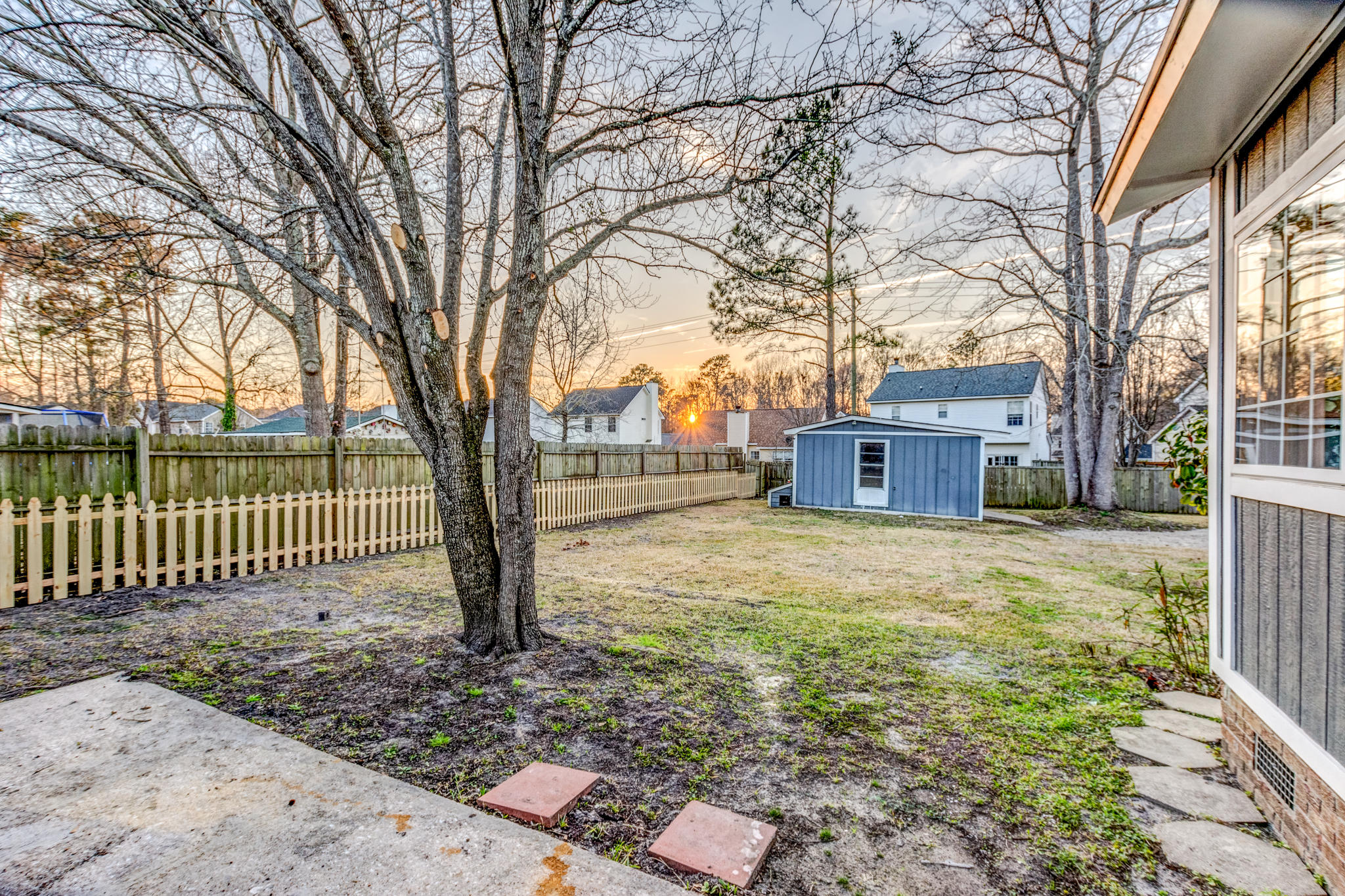 151 Aylesbury Road Goose Creek, SC 29445 - Photo 41 of 49 43