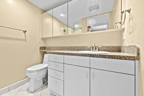 $1,600 | 344 Piedmont Trail, Delray Beach, FL 33484