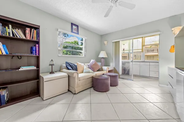 $1,600 | 344 Piedmont Trail, Delray Beach, FL 33484