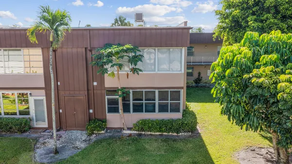 $1,600 | 344 Piedmont Trail, Delray Beach, FL 33484