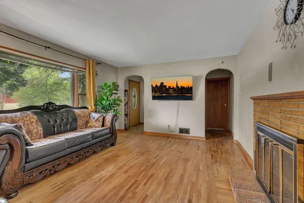 $179,900 | 1017 7th Avenue South, St. Cloud, MN 56301