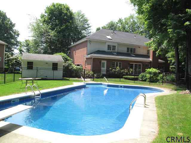 127 Darroch Road Bethlehem, NY 12054 - Photo 14 of 15 Photo 14