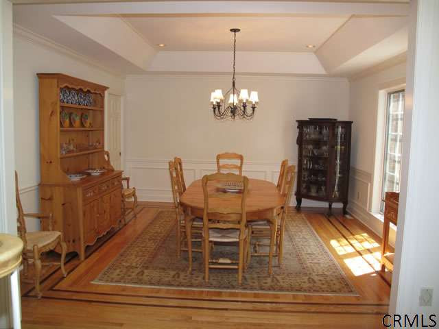 127 Darroch Road Bethlehem, NY 12054 - Photo 3 of 15 Photo 3