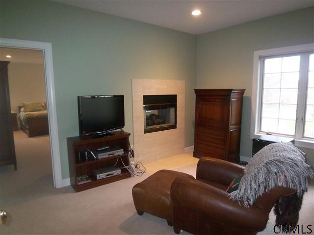 127 Darroch Road Bethlehem, NY 12054 - Photo 9 of 15 Photo 9