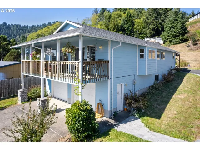 a view of a garden with a patio