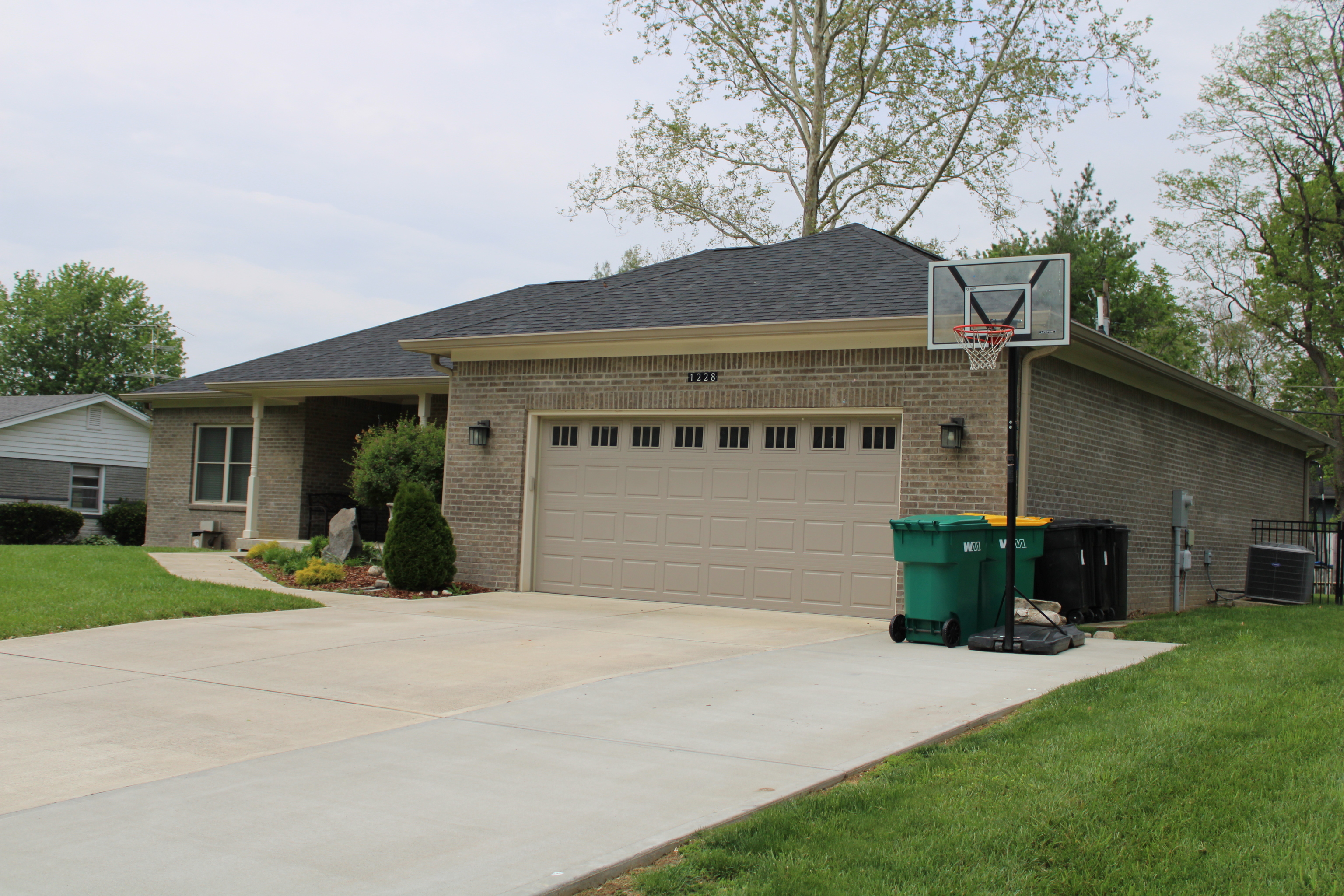 1228 Bluff Road Plainfield, IN 46168 - Photo 3 of 30