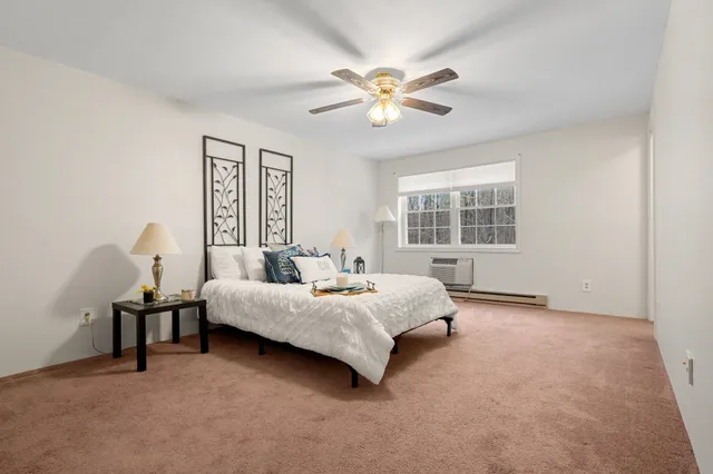 $2,350 | 39 Ernest Avenue, Unit 202, Exeter, NH 03833