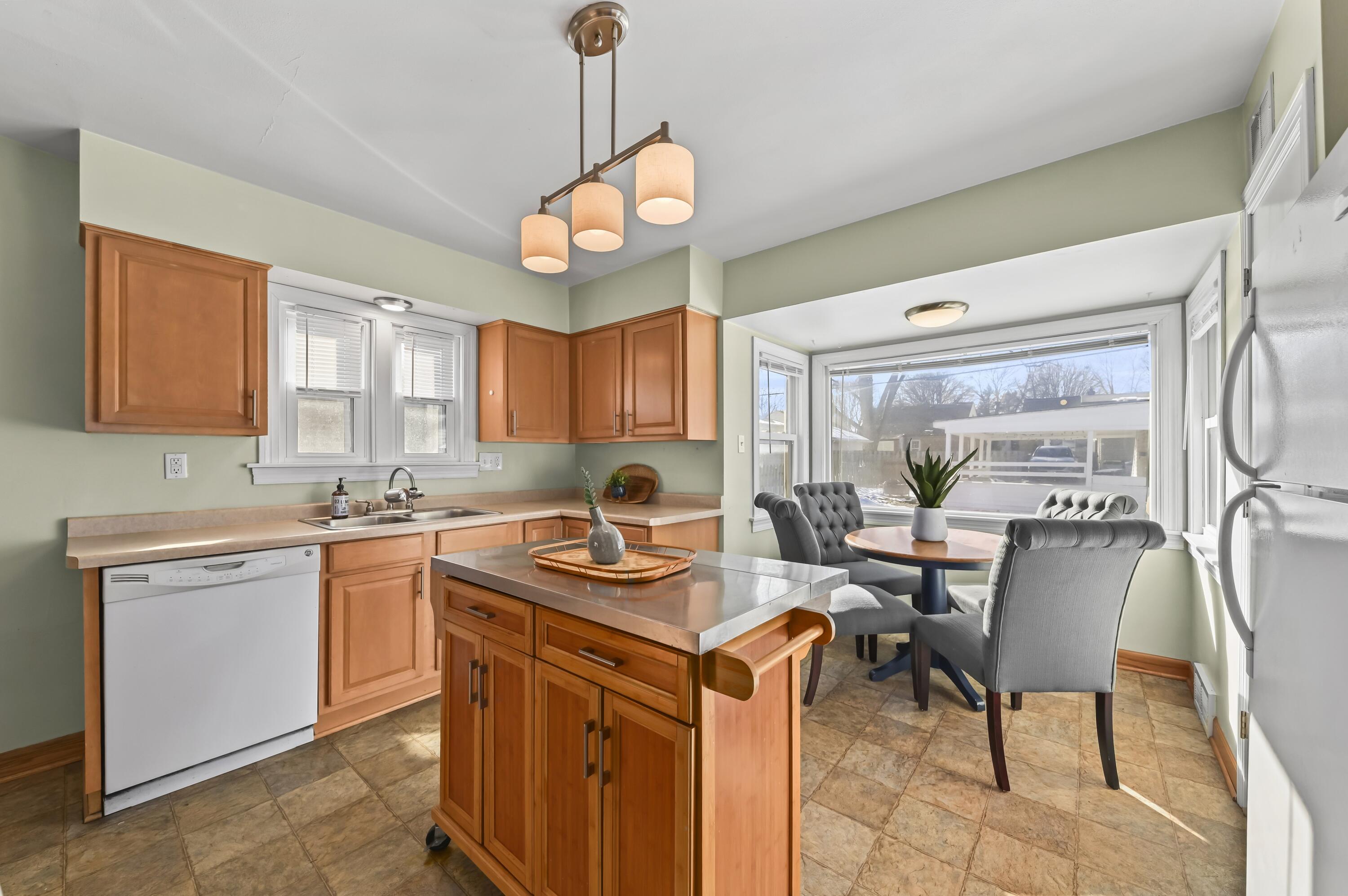 2873 North 83rd Street Milwaukee, WI 53222 - Photo 8 of 26 Spacious Eat-in Kitchen