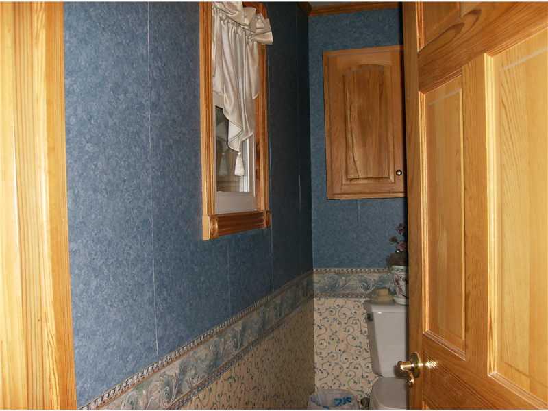 419 Ohio Avenue Rochester, PA 15074 - Photo 13 of 25 Partial Bath. ~First Floor Powder Room Tucked Away!~