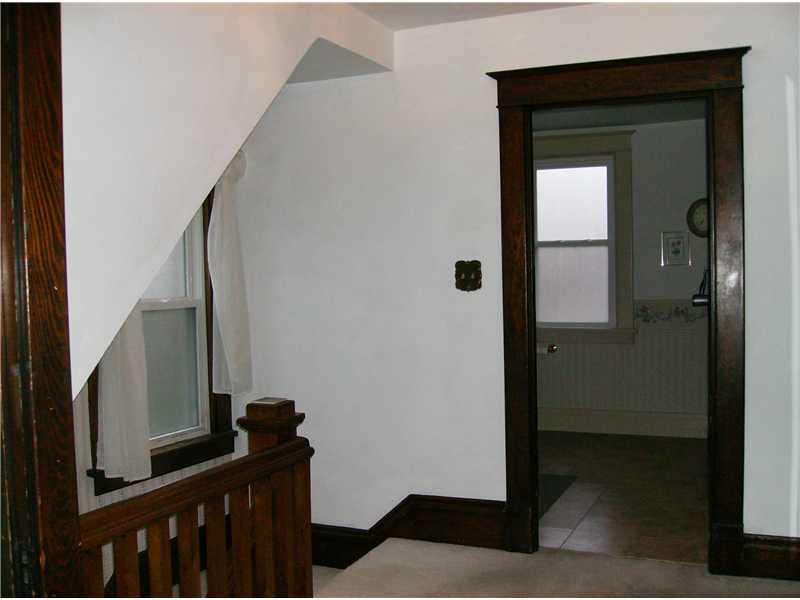 419 Ohio Avenue Rochester, PA 15074 - Photo 20 of 25 Other. ~Spacious 2nd Floor Hallway Looking Into Bathroom!~