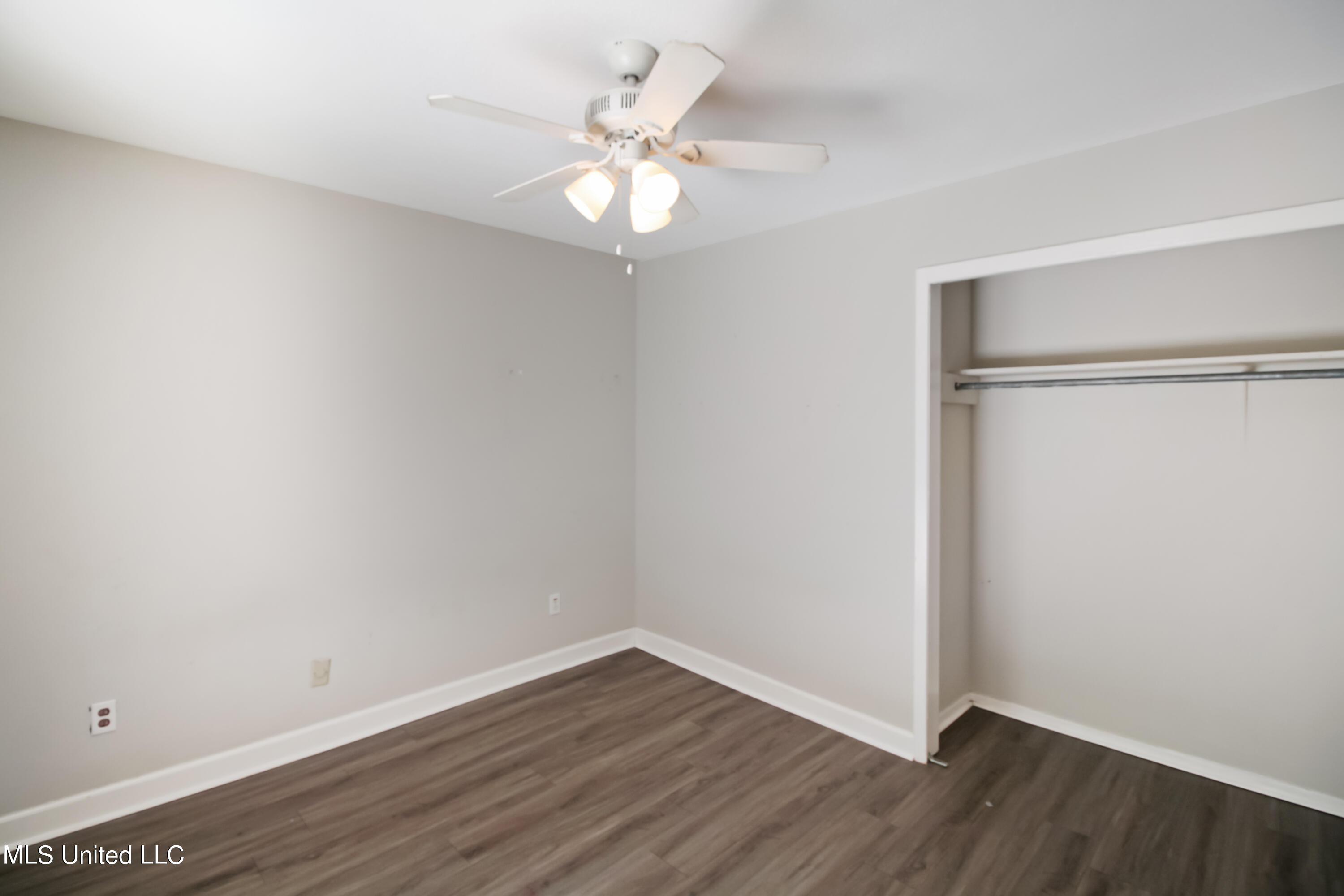 1013 Windrose Drive Brandon, MS 39047 - Photo 24 of 26 IMG_4877