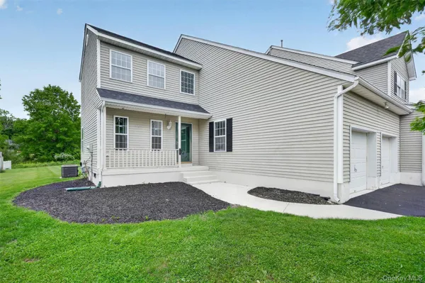 $450,000 | 16 Woodfield Drive, Washingtonville, NY 10992
