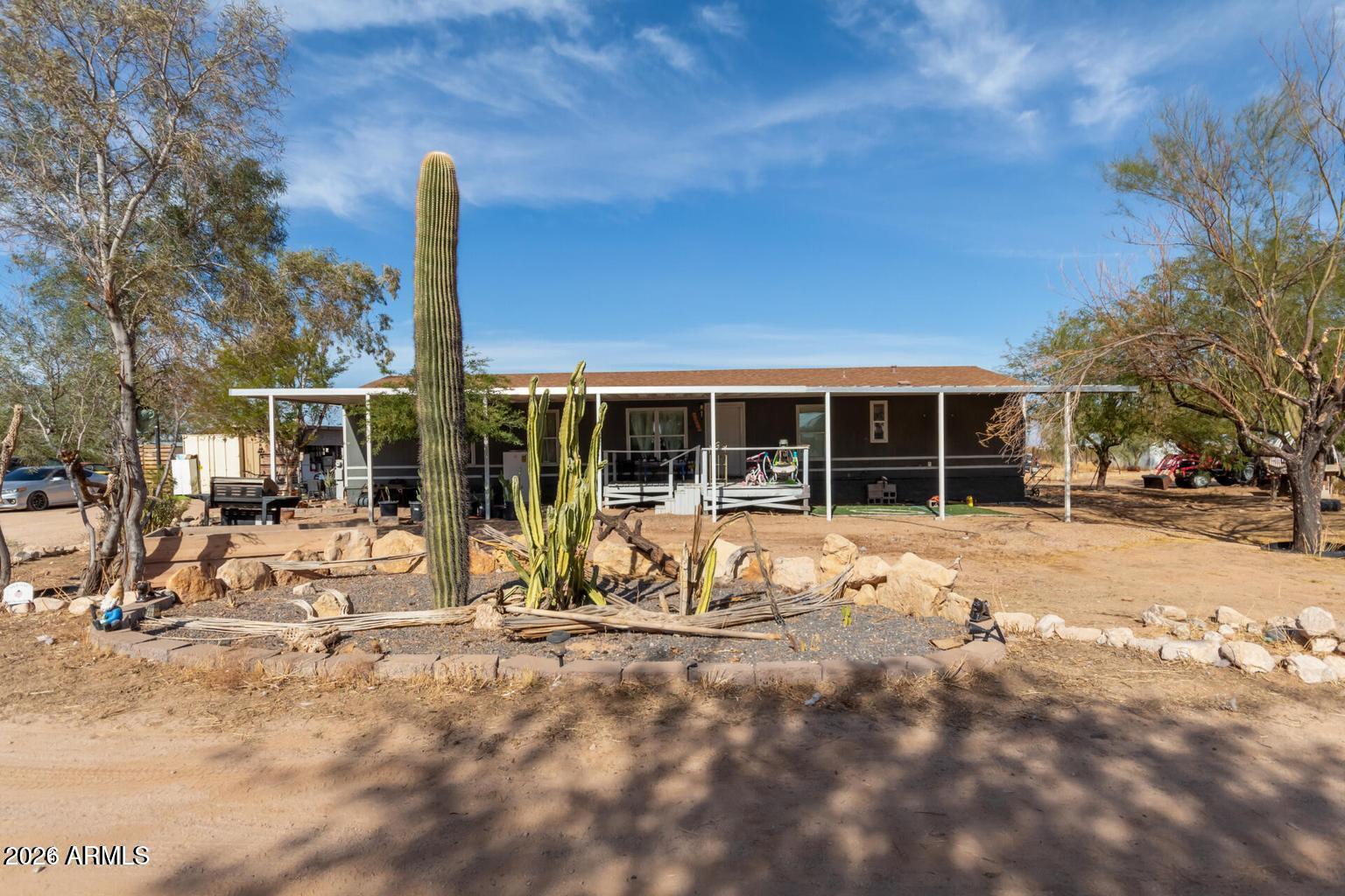 54702 West Farrell Road Maricopa, AZ 85139 - Photo 3 of 37