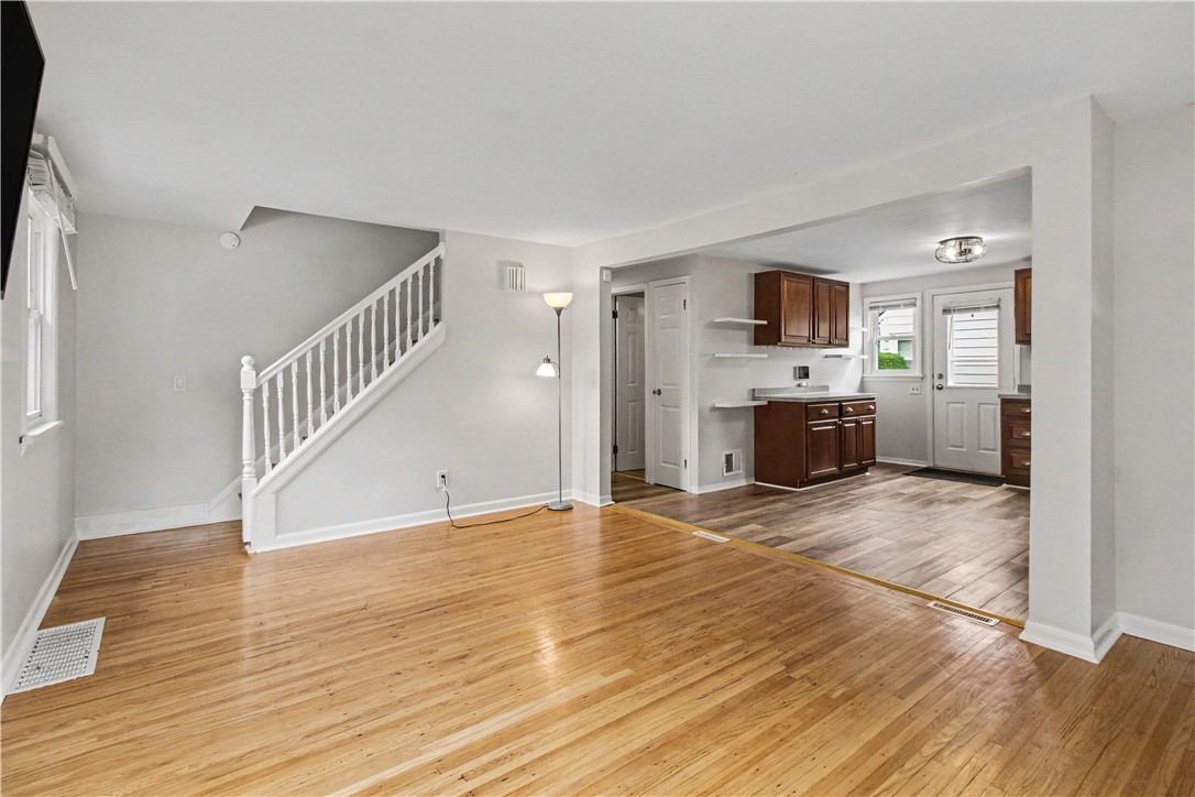 127 Wood Road Greece, NY 14626 - Photo 4 of 15