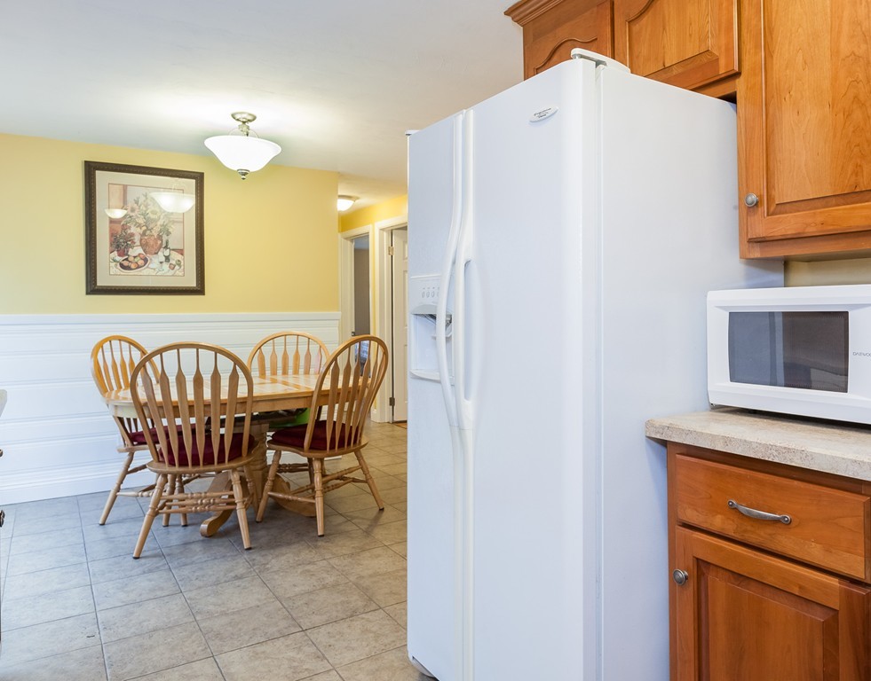 55 Glenvale Street Springfield, MA 01119 - Photo 13 of 29 Gallery Image 13