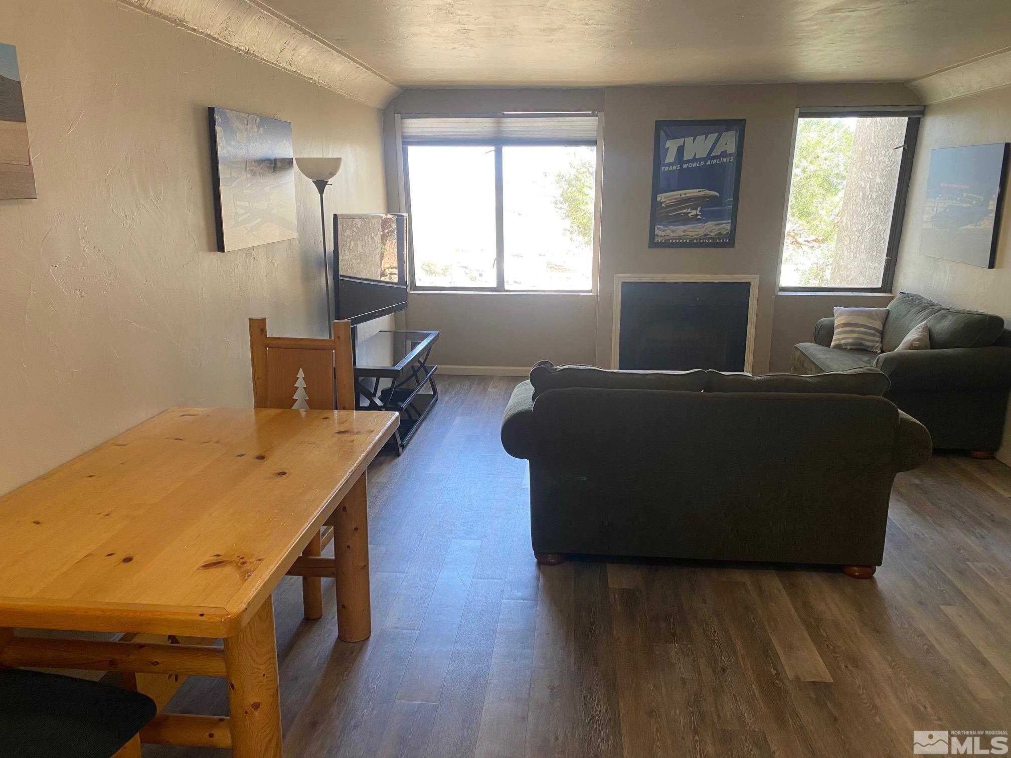 83 Vista Rafael Parkway, Unit 83 Reno, NV 89503 - Photo 4 of 16 a living room with furniture and a window