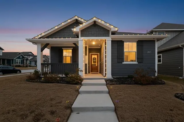 $2,430 | 2927 Brittlebush Drive, Fort Worth, TX 76108