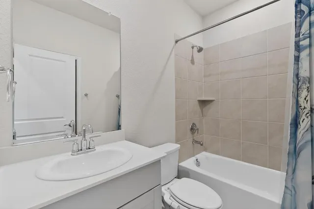 $2,430 | 2927 Brittlebush Drive, Fort Worth, TX 76108